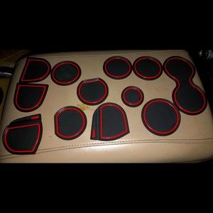 Ford Explorer 2014-2015 interior rubber inserts !